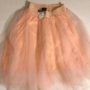 NWT! Rue 21 Light pink tulle midi skirt